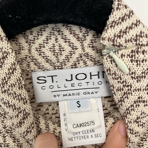 St.John Collection By Marie Gray vintage Wool-Blend Sleeveless Shirt - Picture 2 of 7